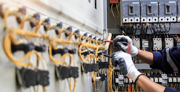 Professional Electrician technician working in Plattsburgh West, NY